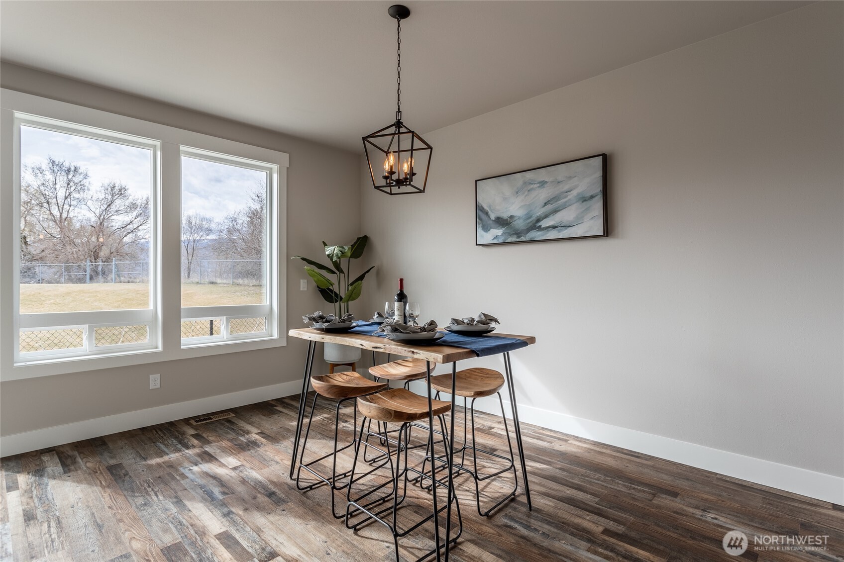 232 Solomon Loop NW, East Wenatchee, WA 98802