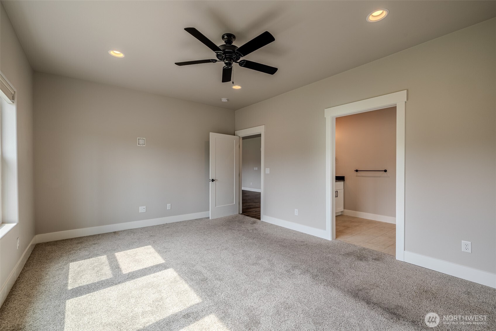 232 Solomon Loop NW, East Wenatchee, WA 98802