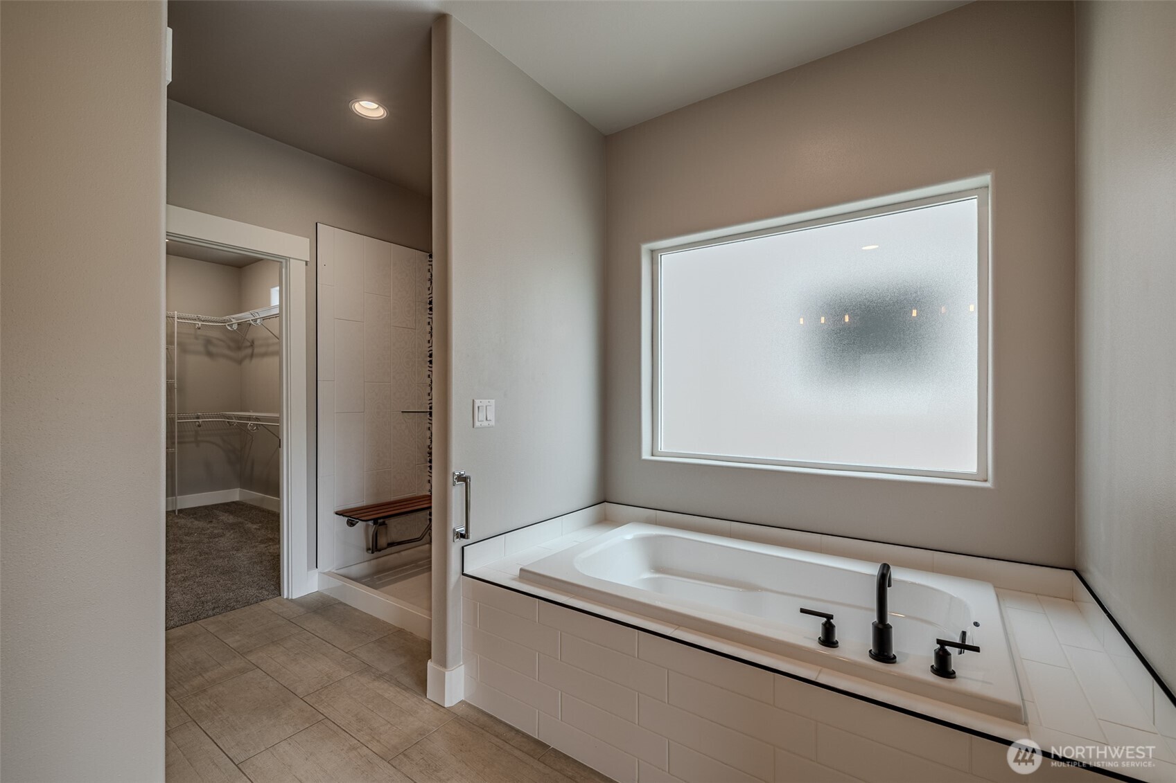 232 Solomon Loop NW, East Wenatchee, WA 98802