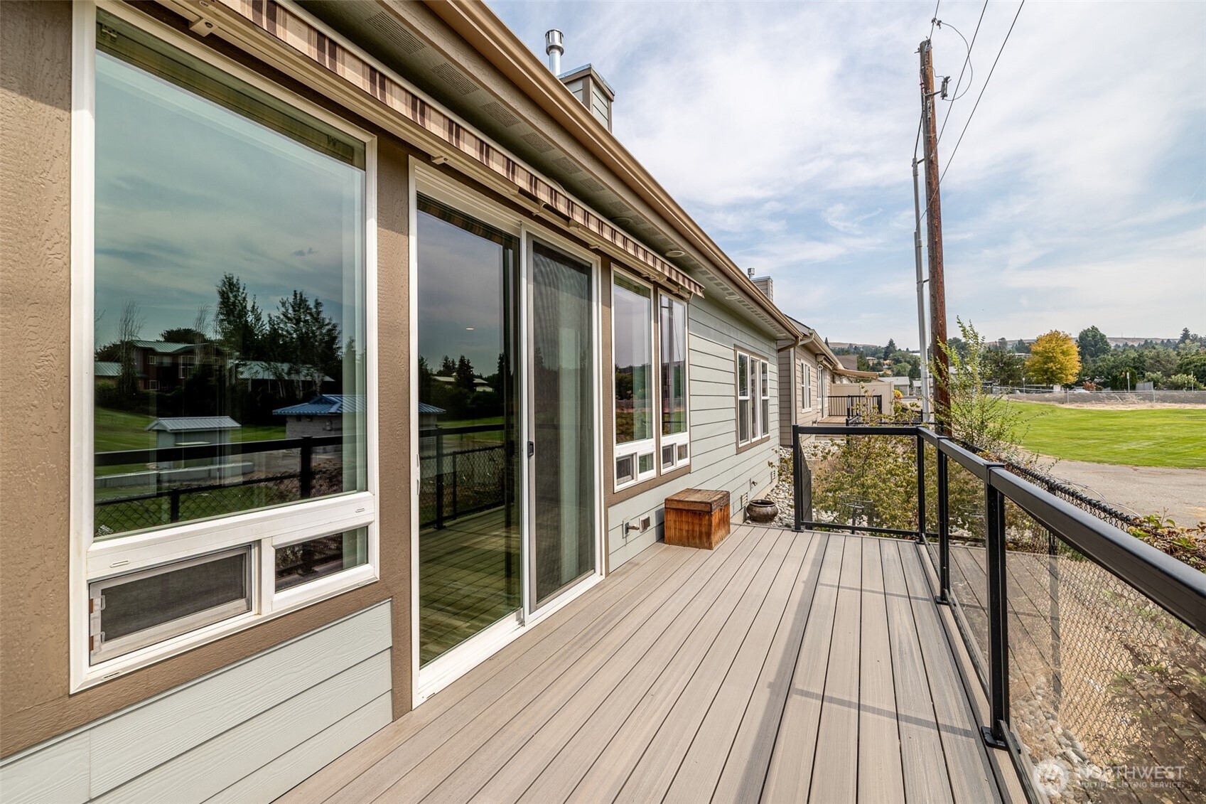 232 Solomon Loop NW, East Wenatchee, WA 98802