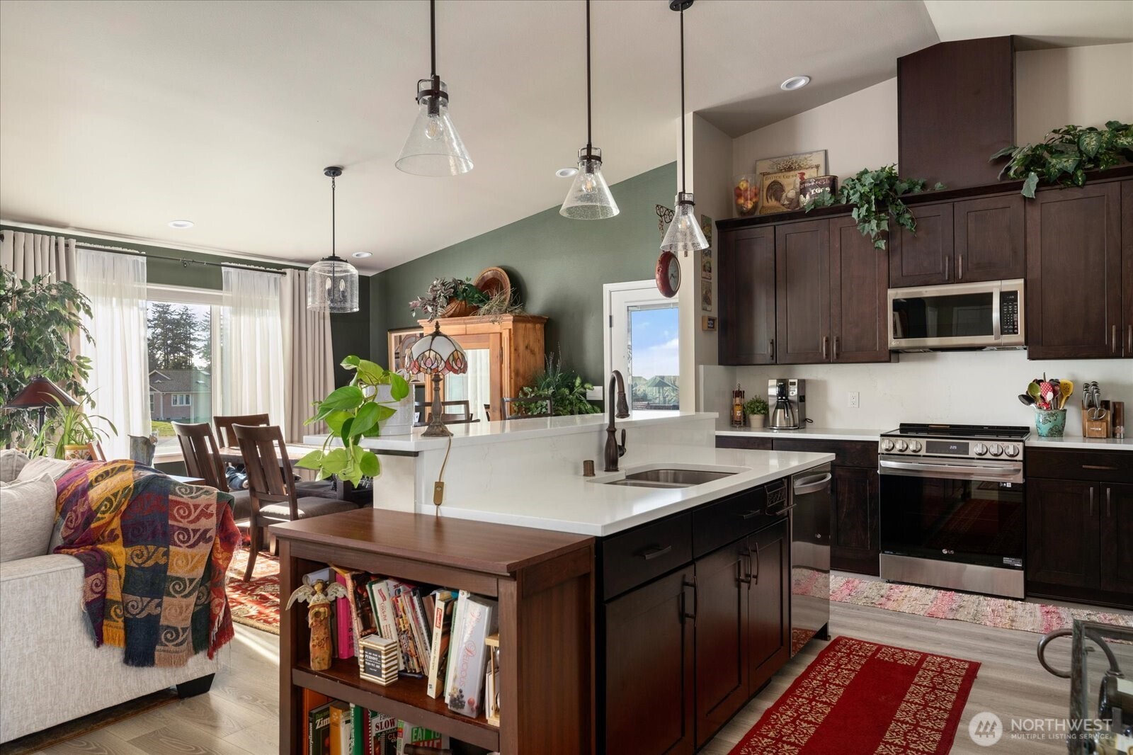 2691 Balboa Way , Coupeville, WA 98239