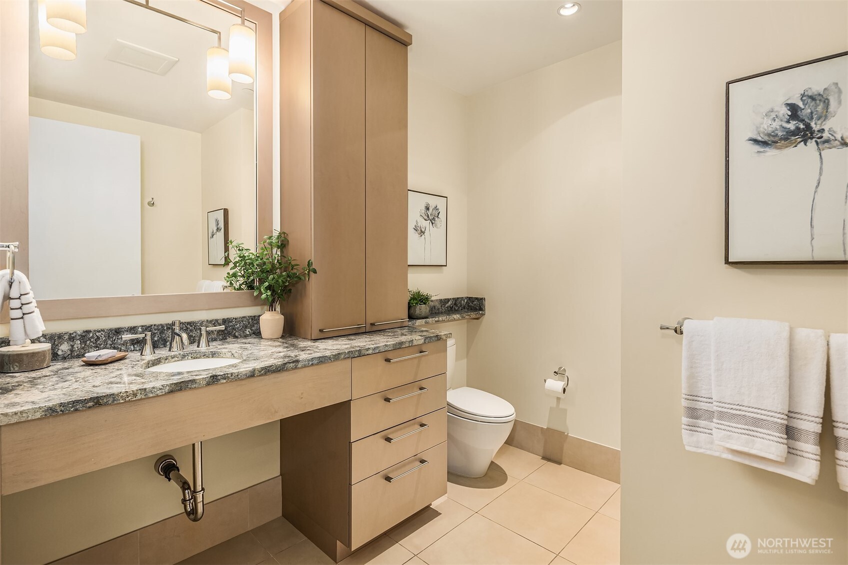 1521 2nd Avenue #3102, Seattle, WA 98101