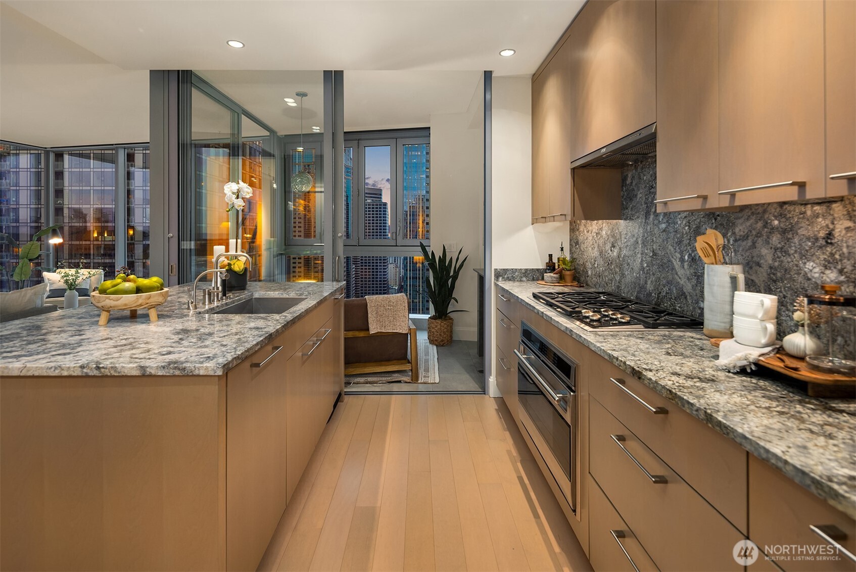 1521 2nd Avenue #3102, Seattle, WA 98101