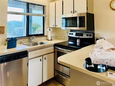 643 Ocean Shores Boulevard NW #103, Ocean Shores, WA 98569 - Photo 7