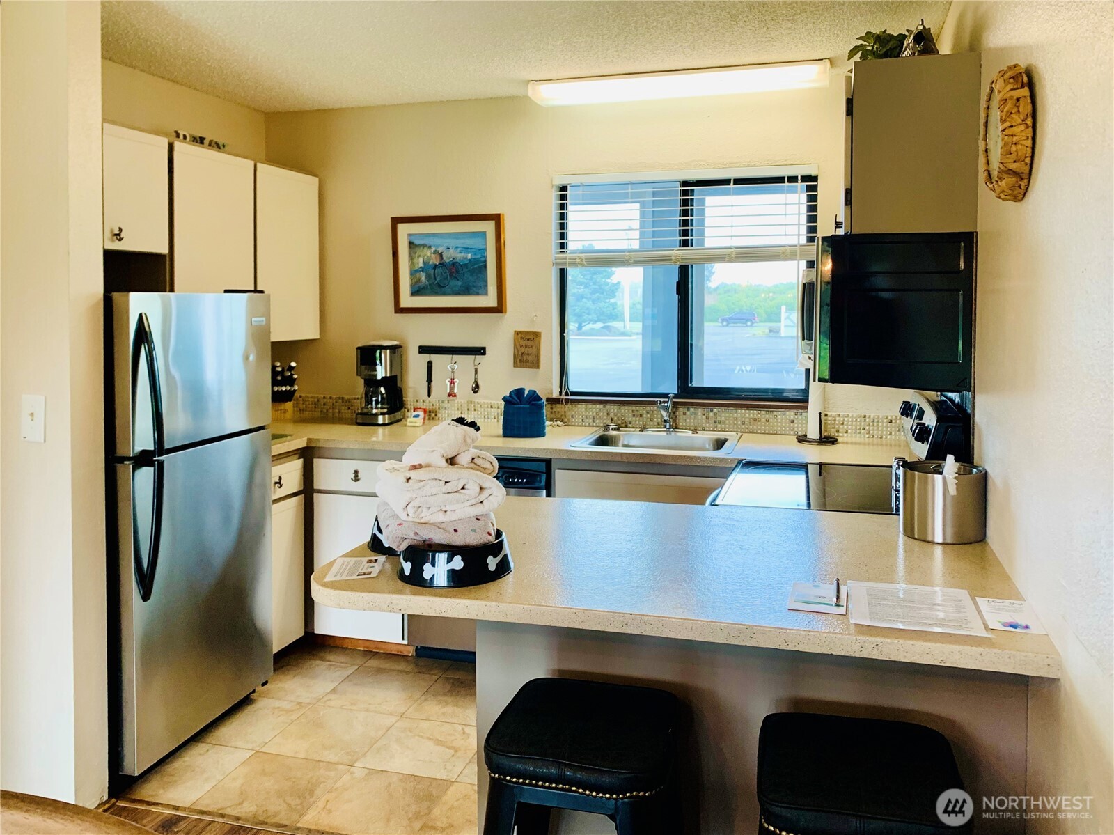 643 Ocean Shores Boulevard NW #103, Ocean Shores, WA 98569