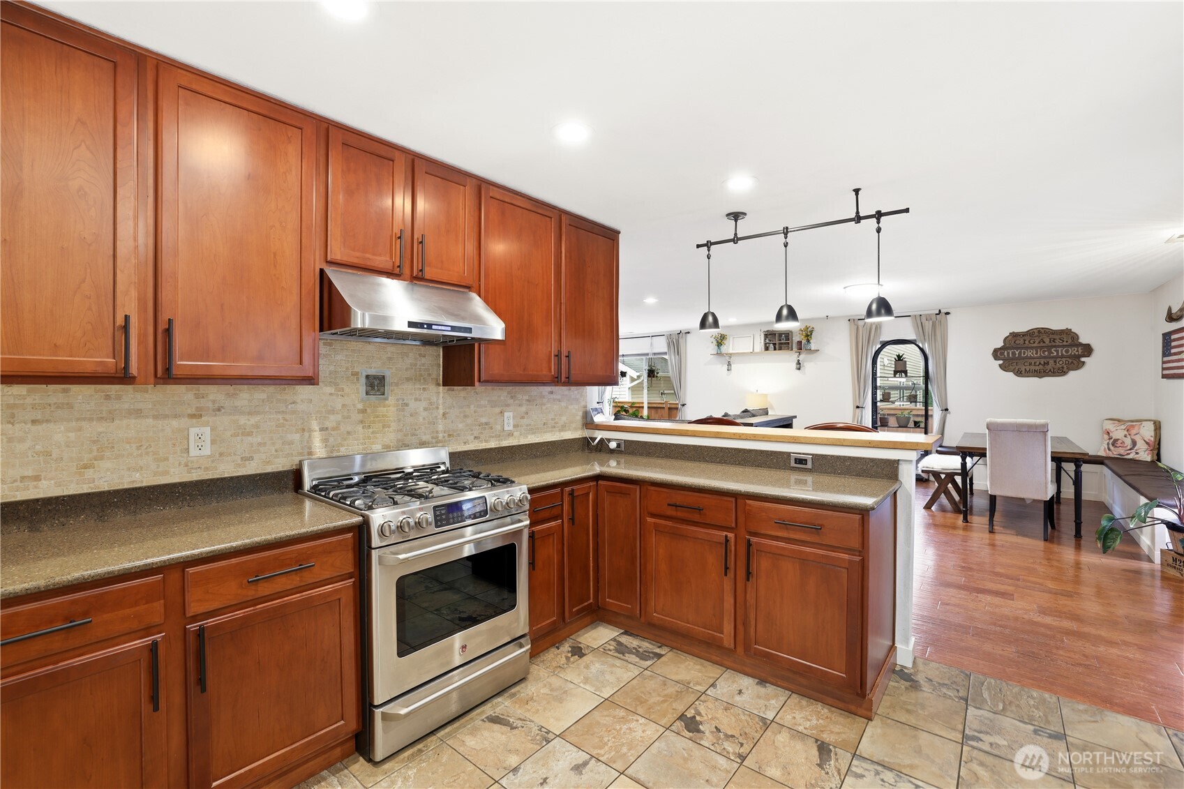 9905 194th Avenue E, Bonney Lake, WA 98391