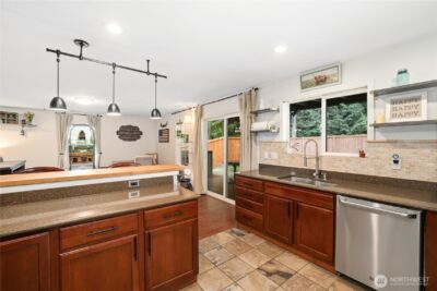 9905 194th Avenue E, Bonney Lake, WA 98391 - Photo 13