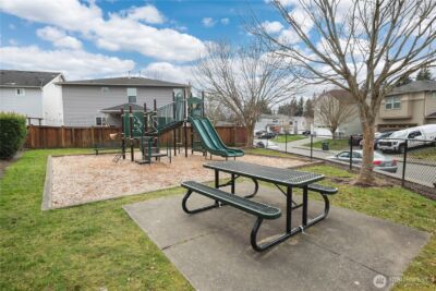 9905 194th Avenue E, Bonney Lake, WA 98391 - Photo 35