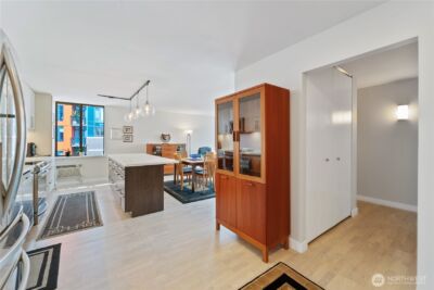 1120 8th Avenue #1203, Seattle, WA 98101 - Photo 2