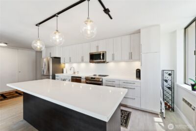 1120 8th Avenue #1203, Seattle, WA 98101 - Photo 4