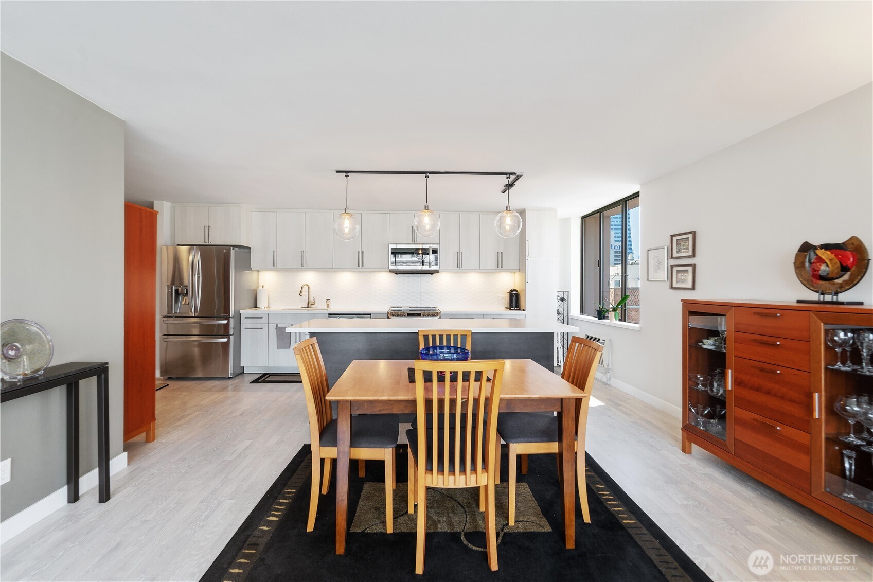 1120 8th Avenue #1203, Seattle, WA 98101