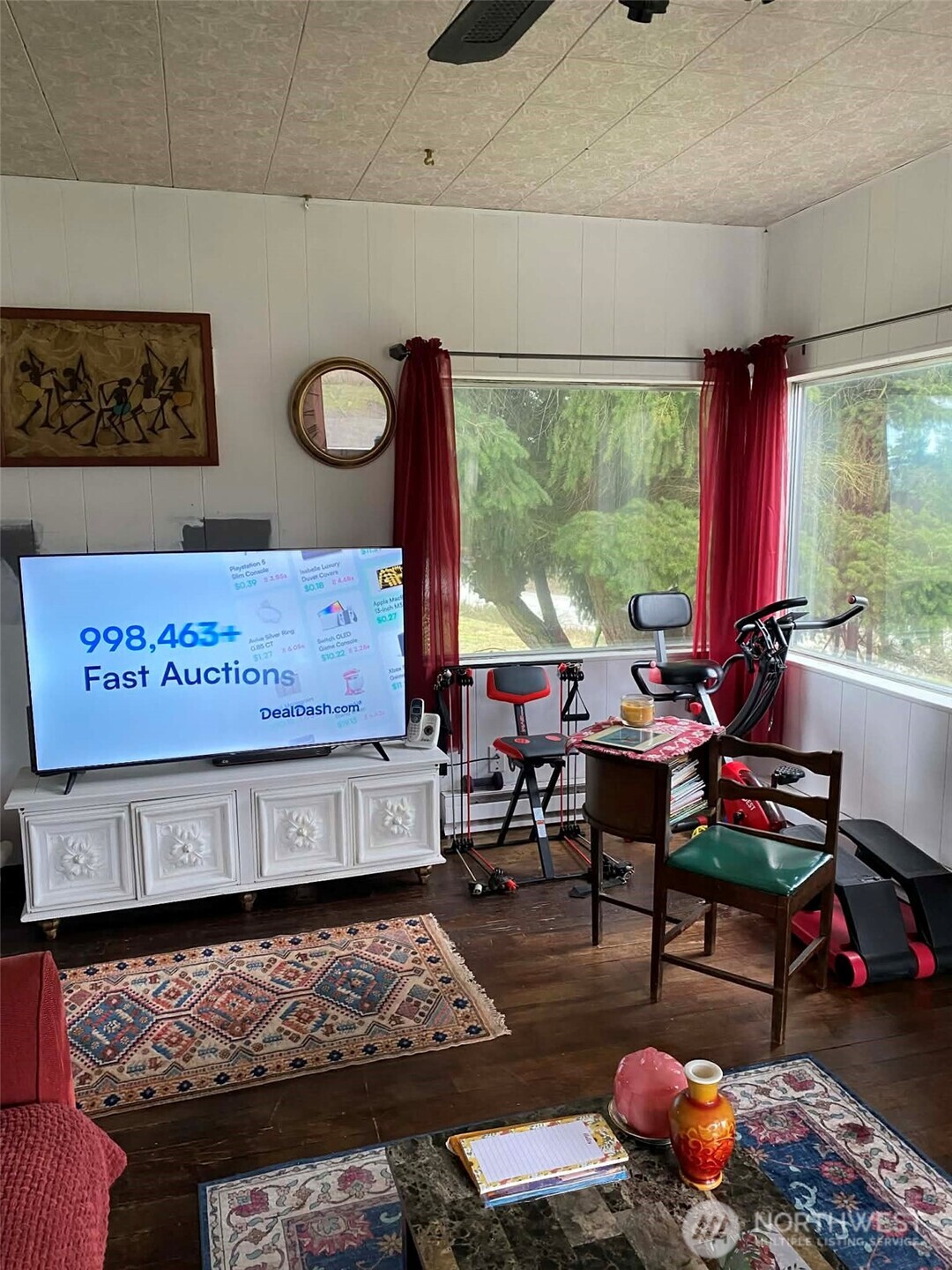 1015 W Highway 101 , Port Angeles, WA 98363