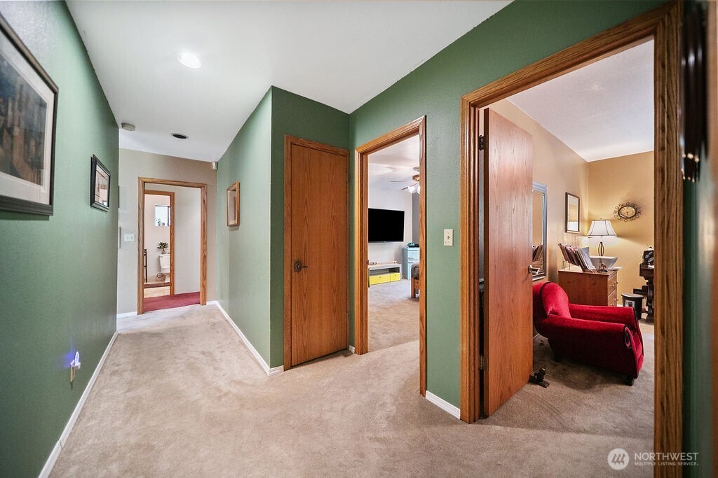 19328 Widme Street NE, Poulsbo, WA 98370