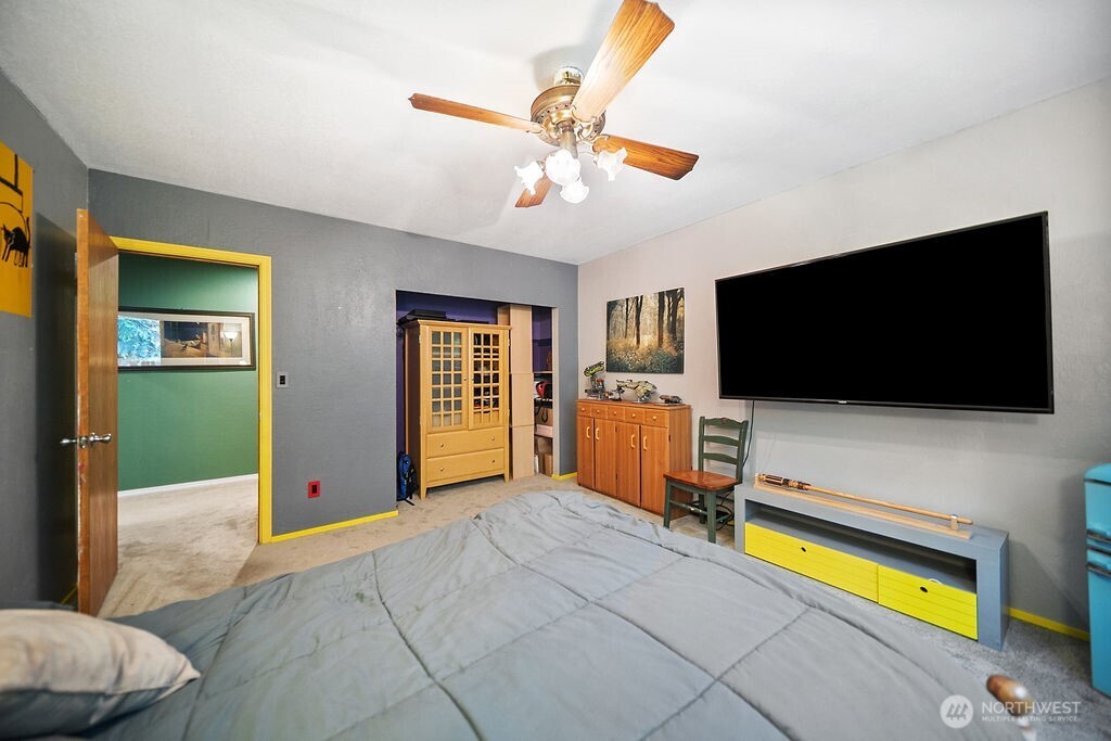 19328 Widme Street NE, Poulsbo, WA 98370