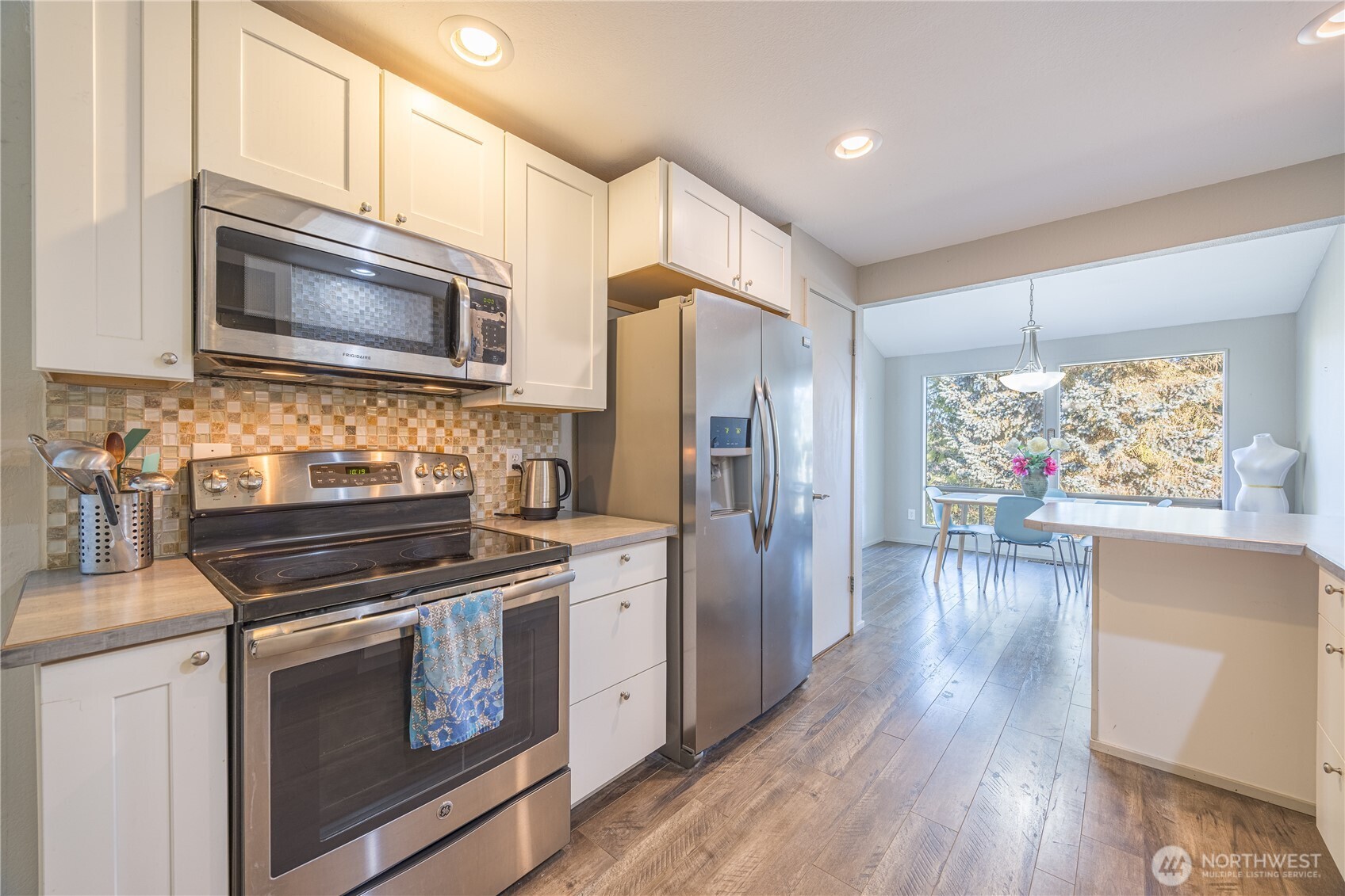 156 C Hilltop Drive , Sequim, WA 98382