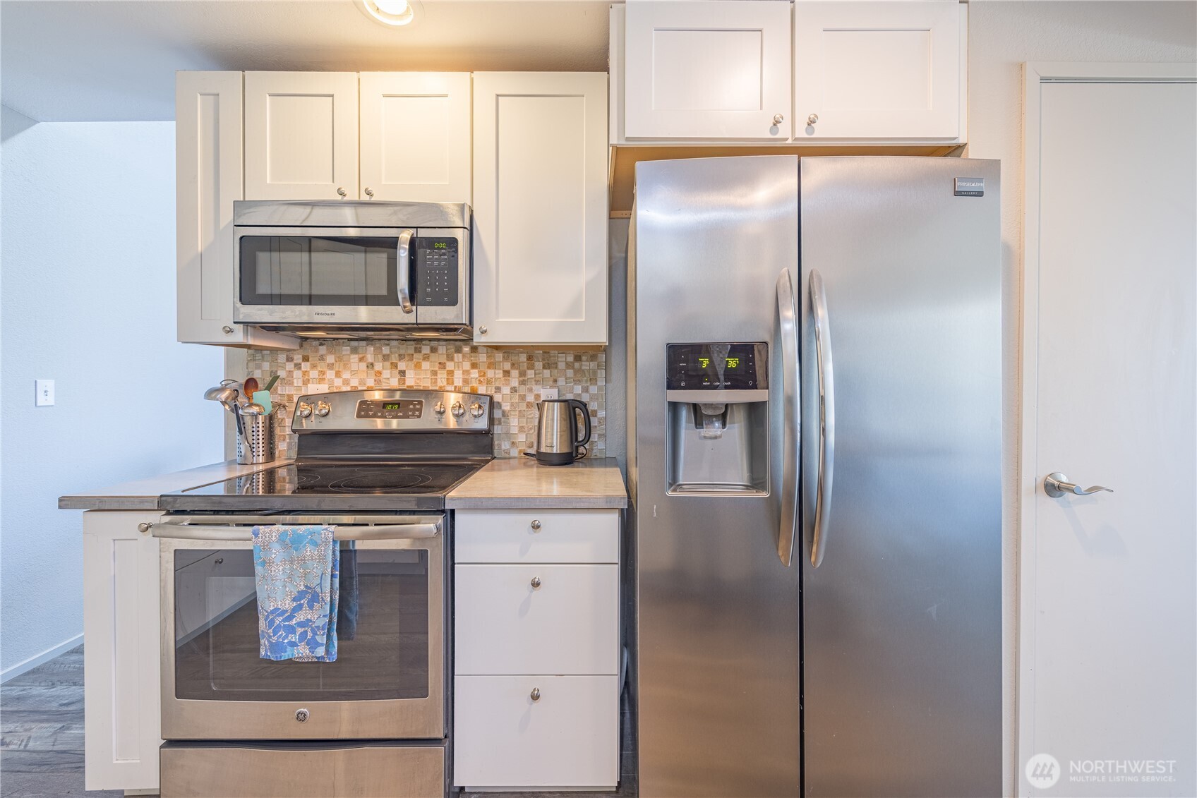 156 C Hilltop Drive , Sequim, WA 98382