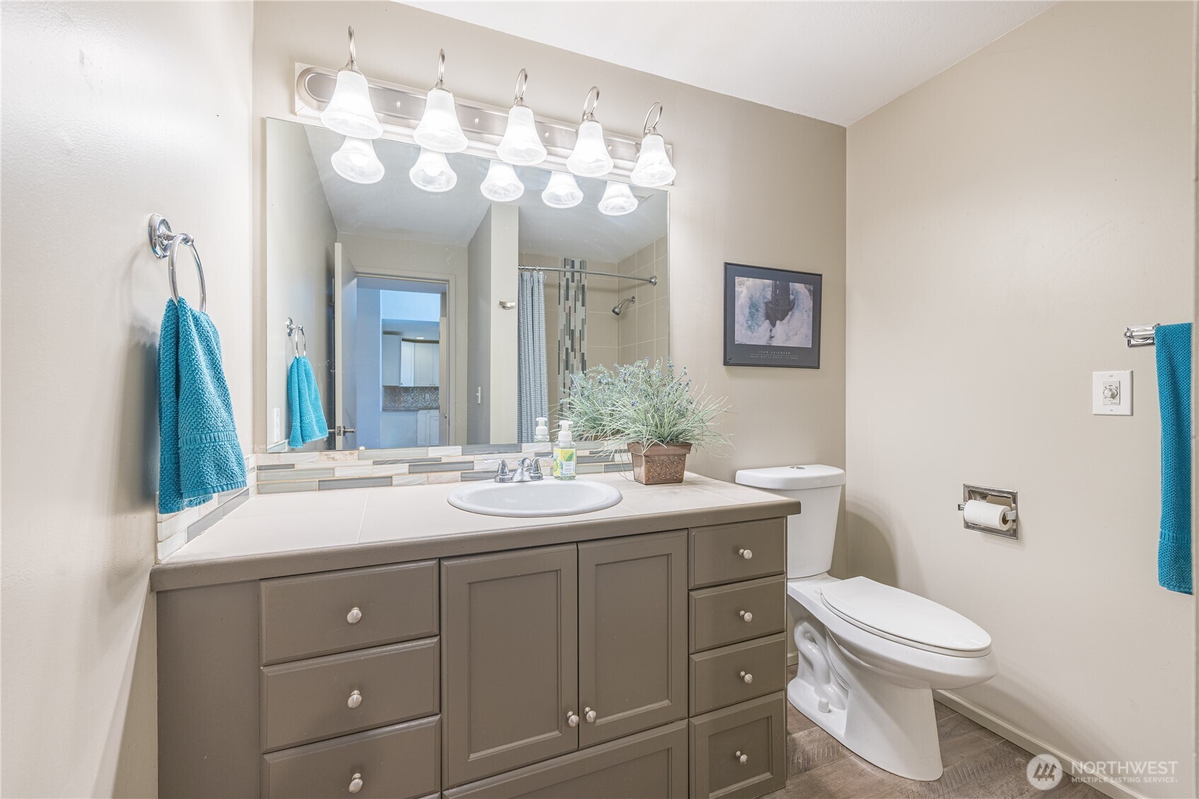 156 C Hilltop Drive , Sequim, WA 98382