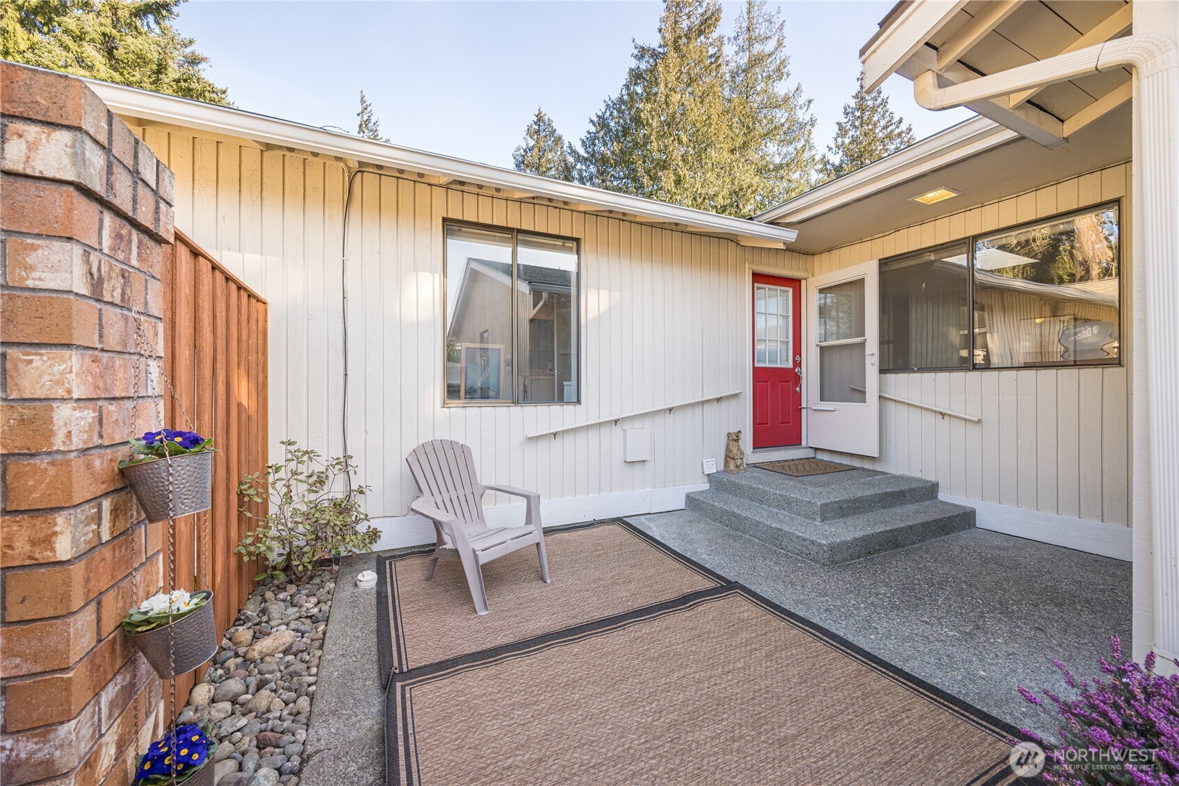 156 C Hilltop Drive , Sequim, WA 98382