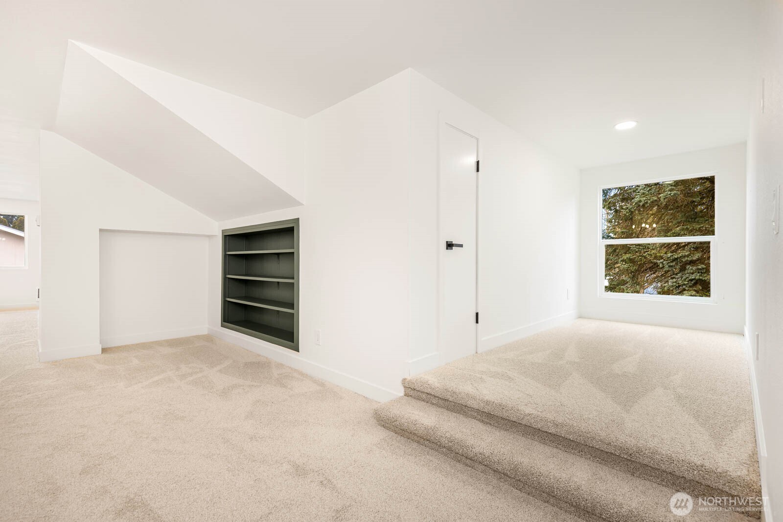 9802 Onyx Drive SW, Lakewood, WA 98498