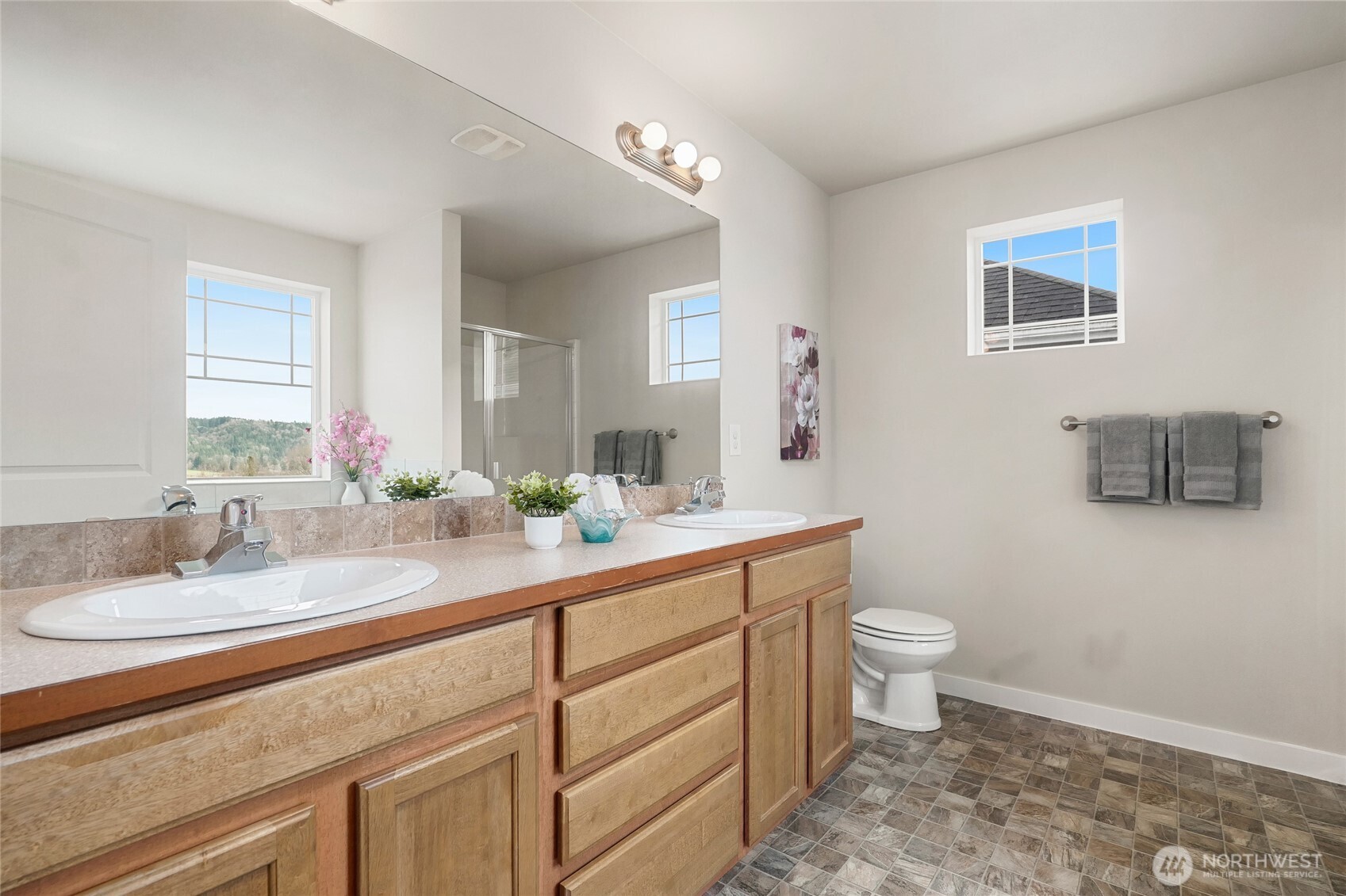 16019 2nd Avenue NE, Duvall, WA 98019