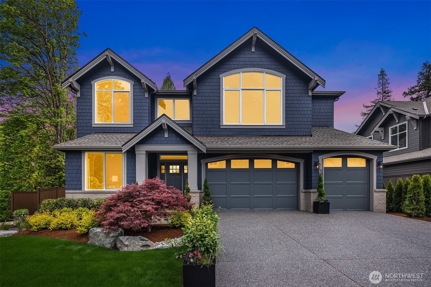 1555 158th Court SE, Bellevue, WA 98008