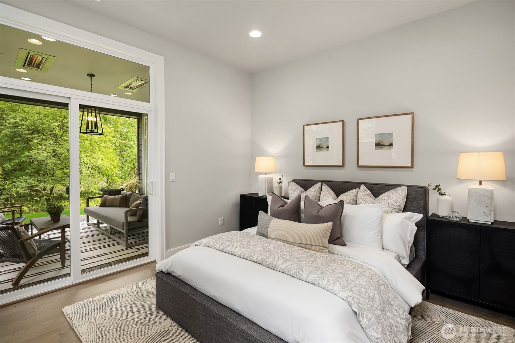 1555 158th Court SE, Bellevue, WA 98008