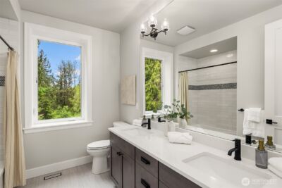 1555 158th Court SE, Bellevue, WA 98008 - Photo 27