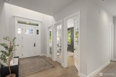 1555 158th Court SE, Bellevue, WA 98008 - Photo 5