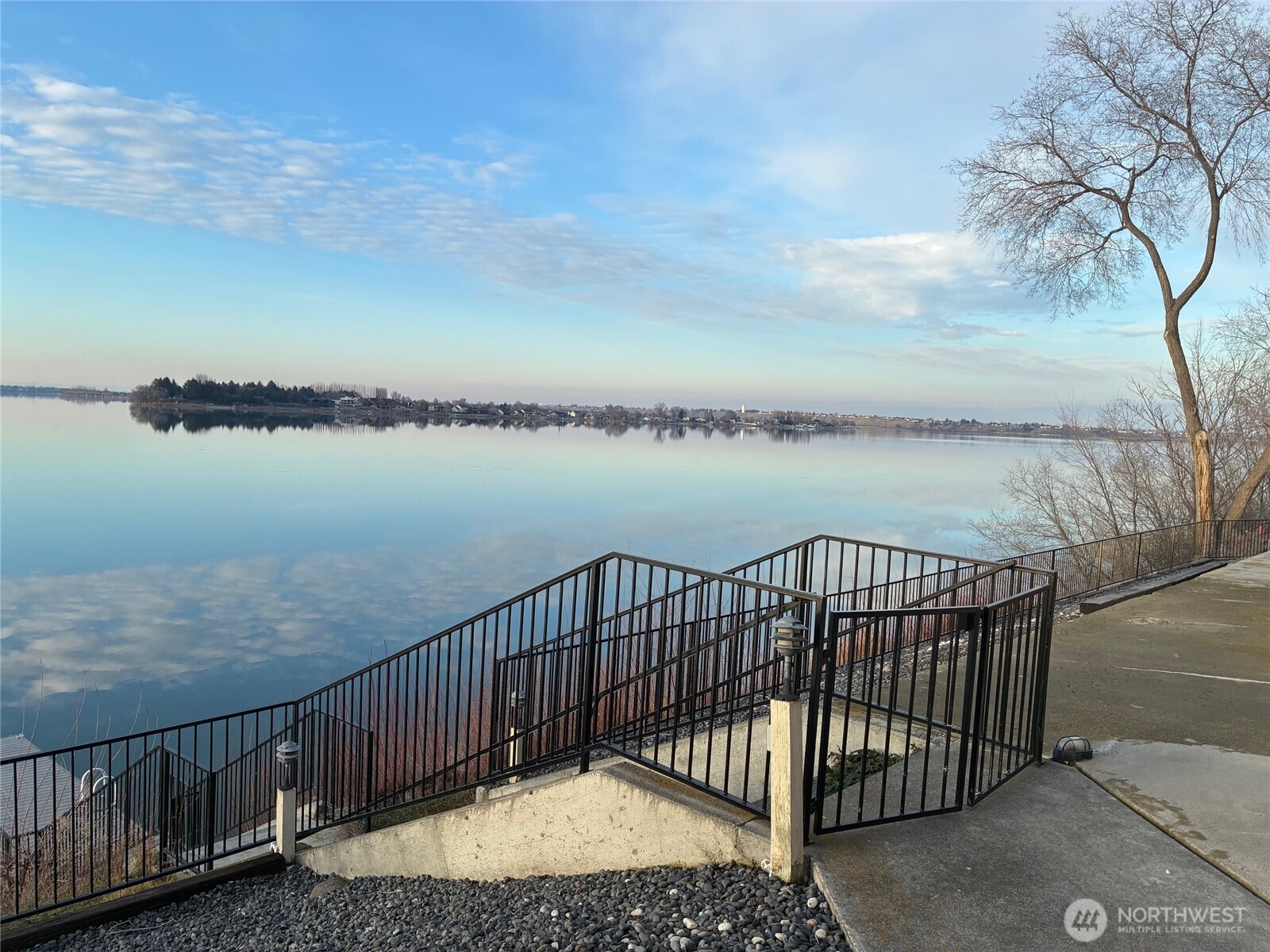 2900 Marina Dr. #201, Moses Lake, WA 98837