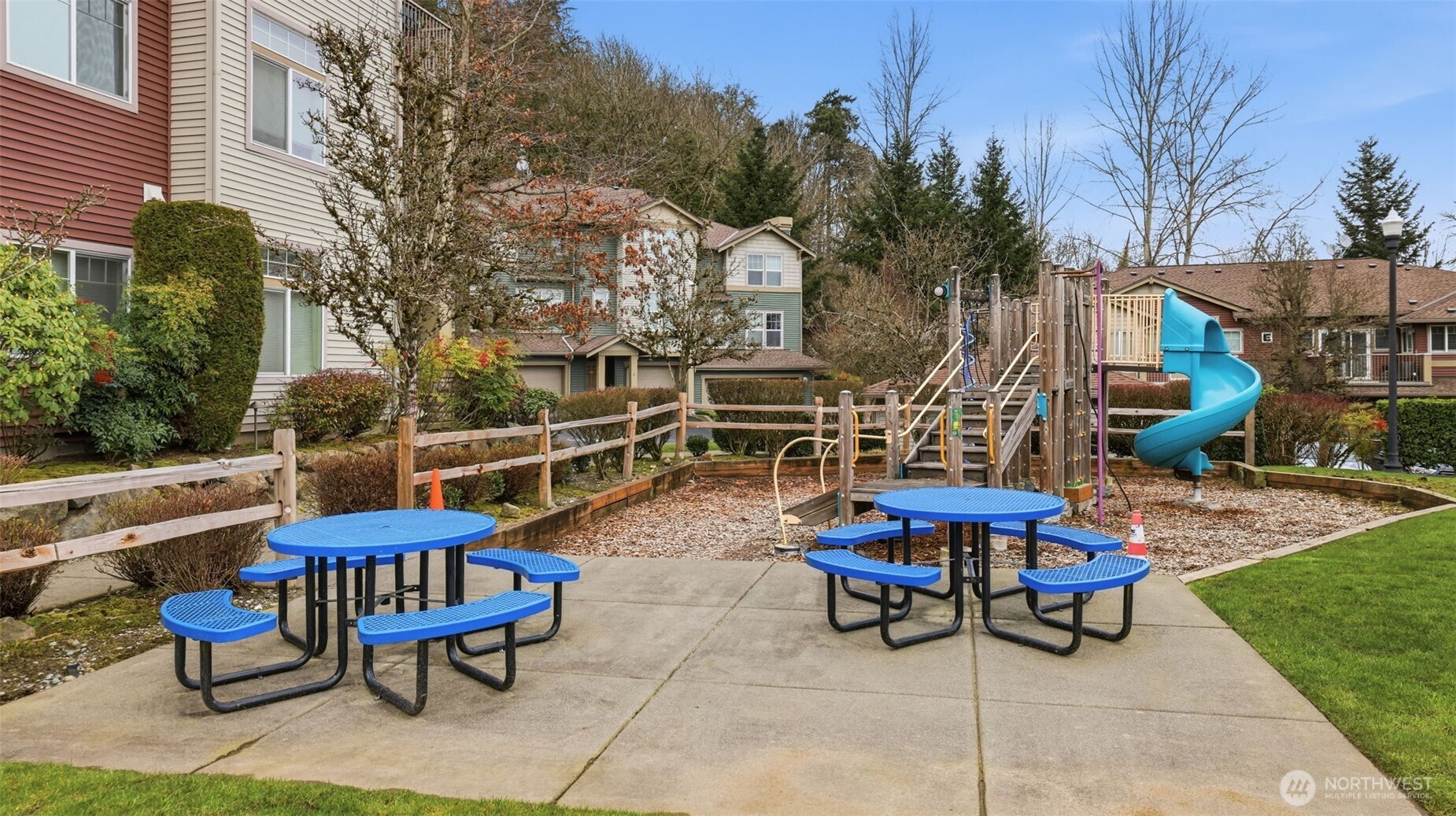 21507 42nd Avenue S #D7, SeaTac, WA 98198