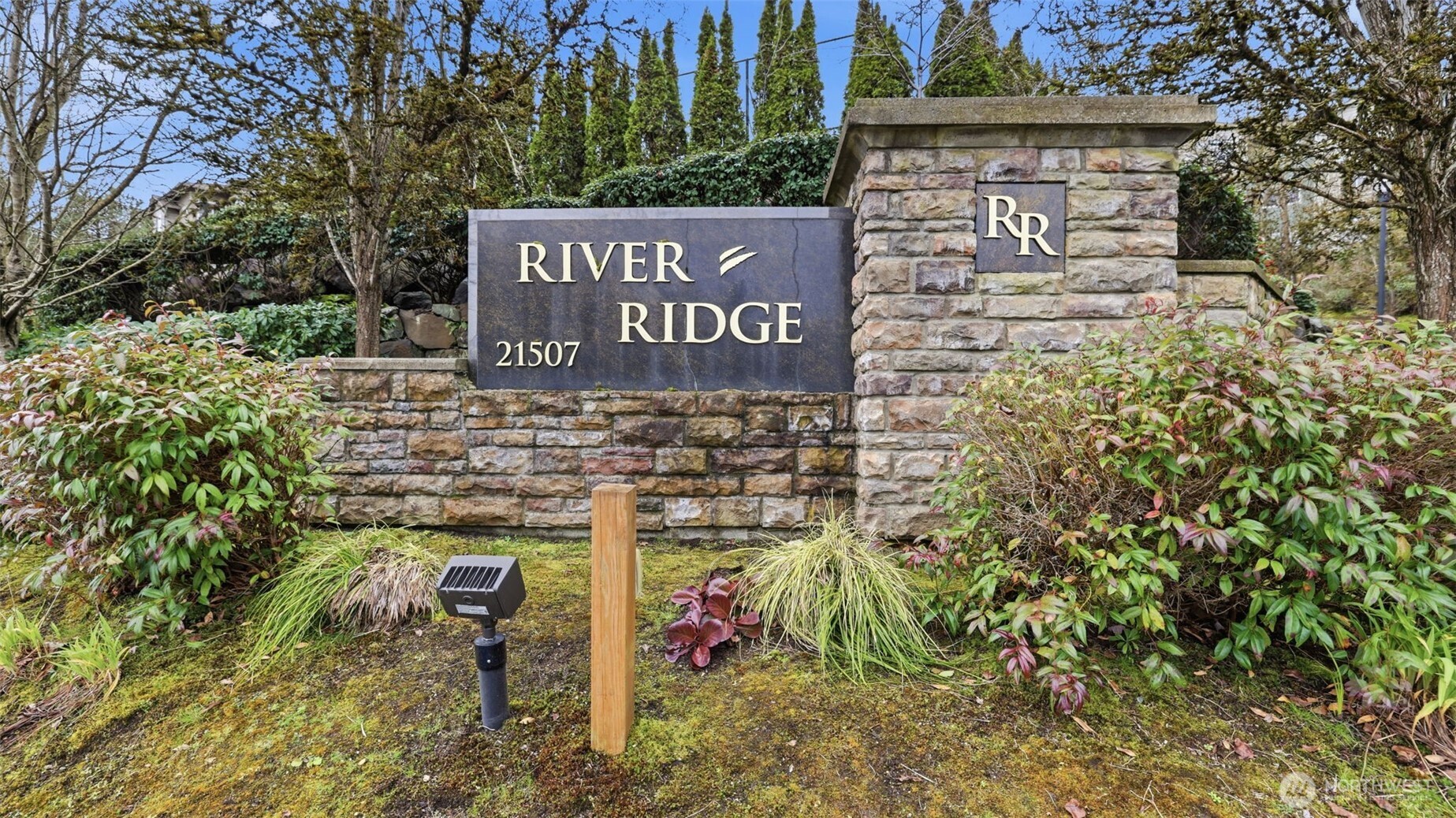 21507 42nd Avenue S #D7, SeaTac, WA 98198