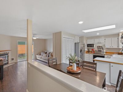 5827 145th Street NE, Marysville, WA 98271 - Photo 2