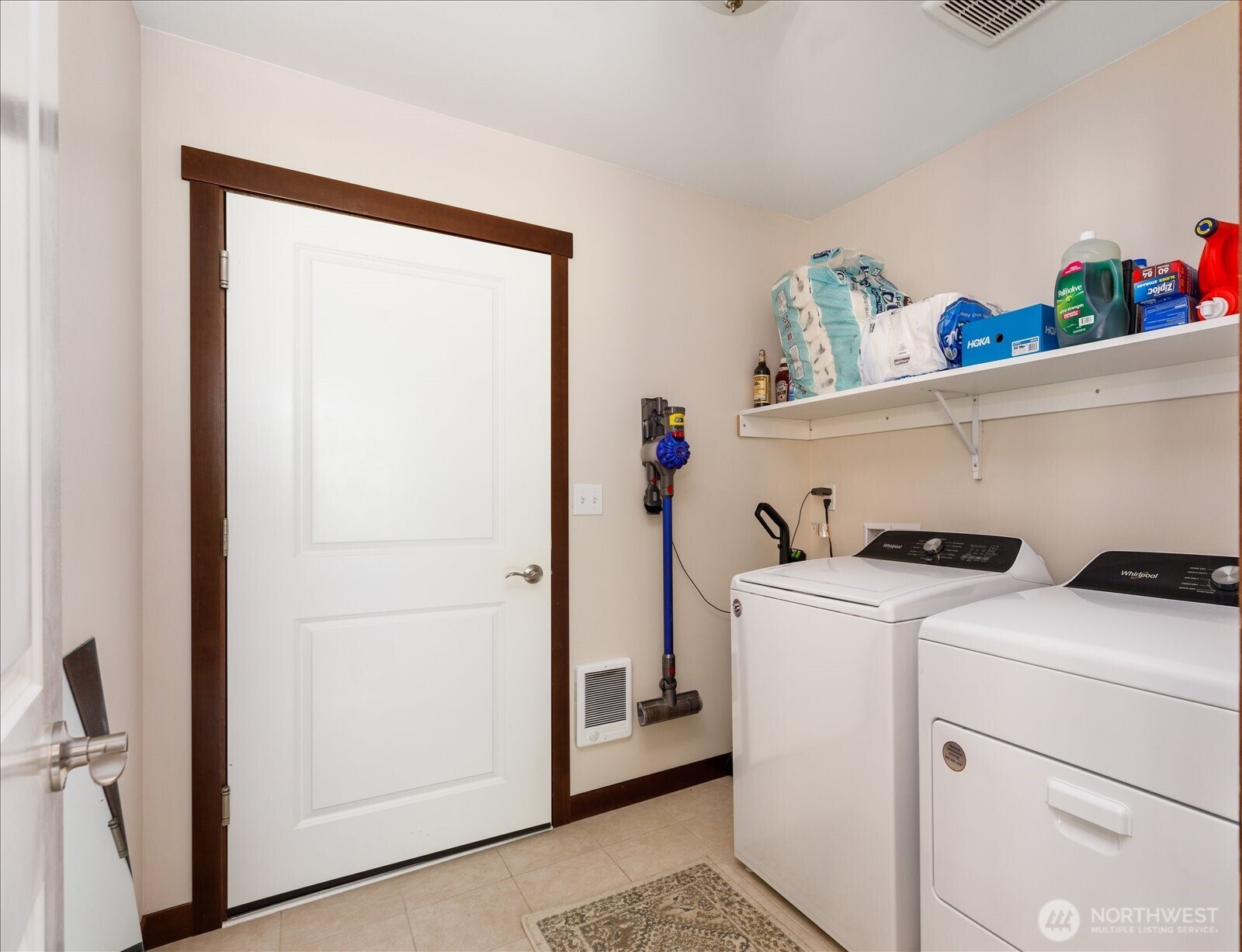 1105 Halsey Drive , Coupeville, WA 98239