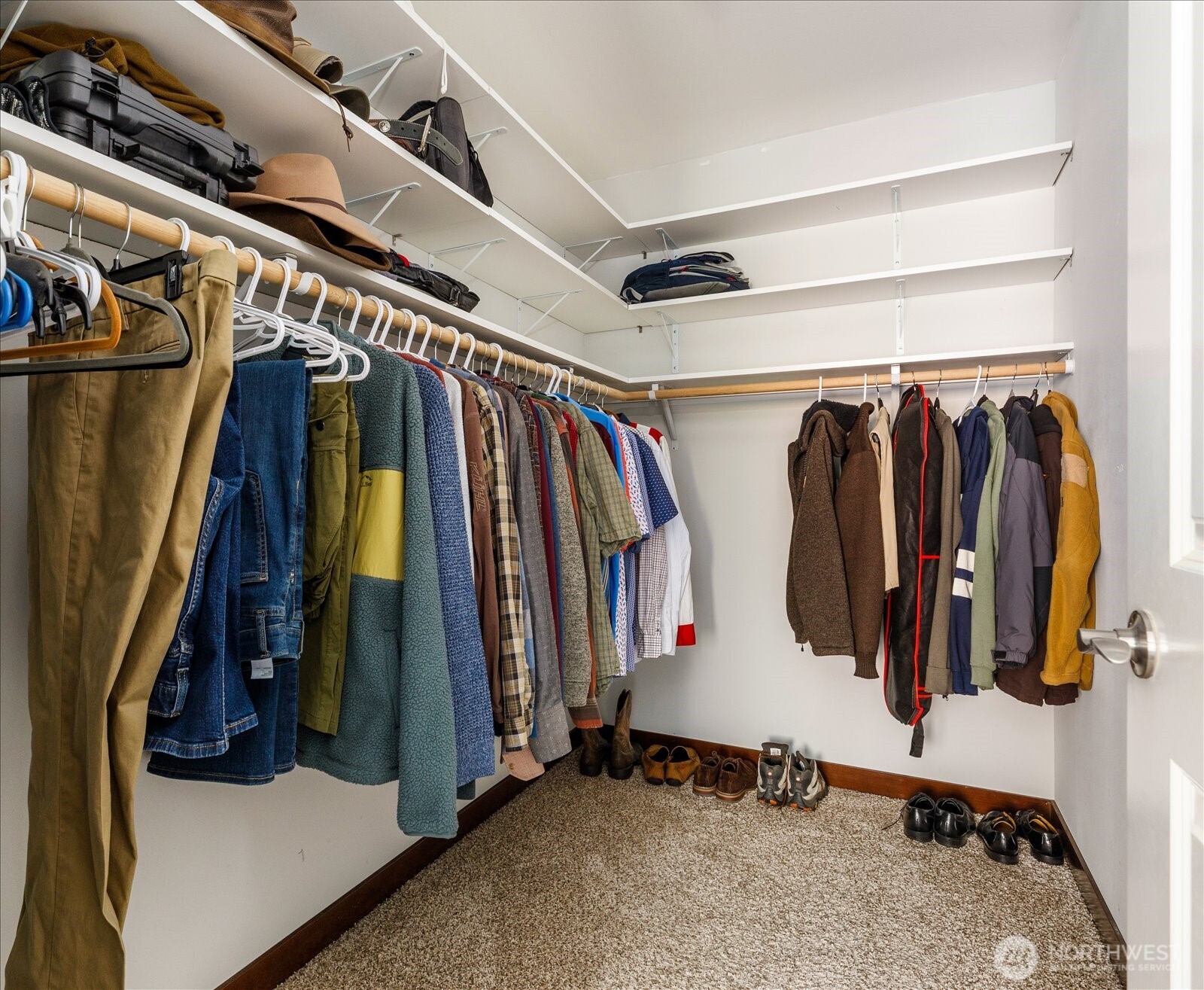 1105 Halsey Drive , Coupeville, WA 98239