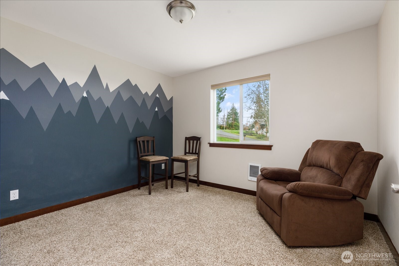 1105 Halsey Drive , Coupeville, WA 98239