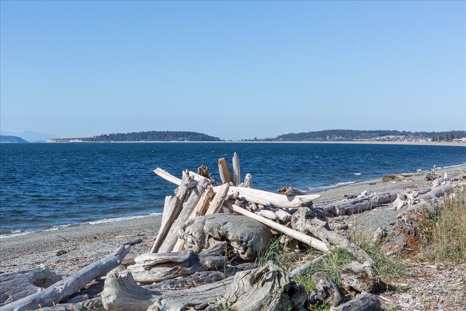 1105 Halsey Drive , Coupeville, WA 98239