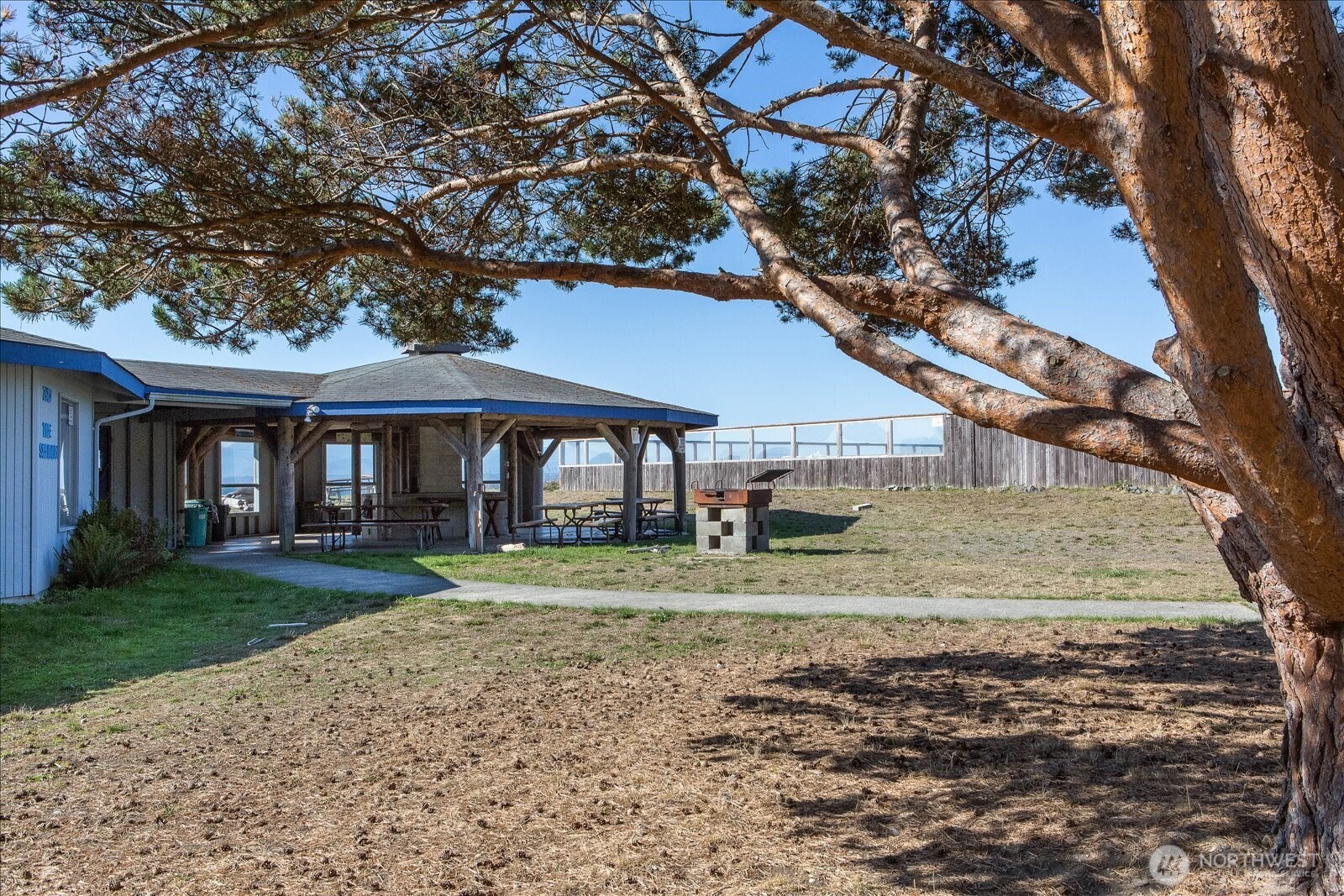 1105 Halsey Drive , Coupeville, WA 98239