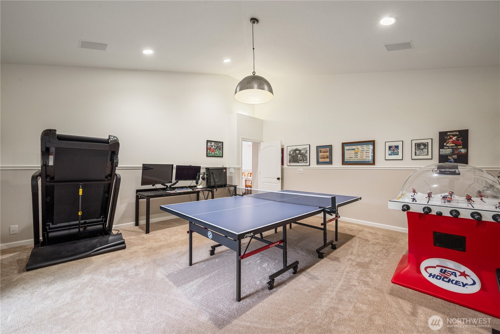 250 W St James Place , Longview, WA 98632