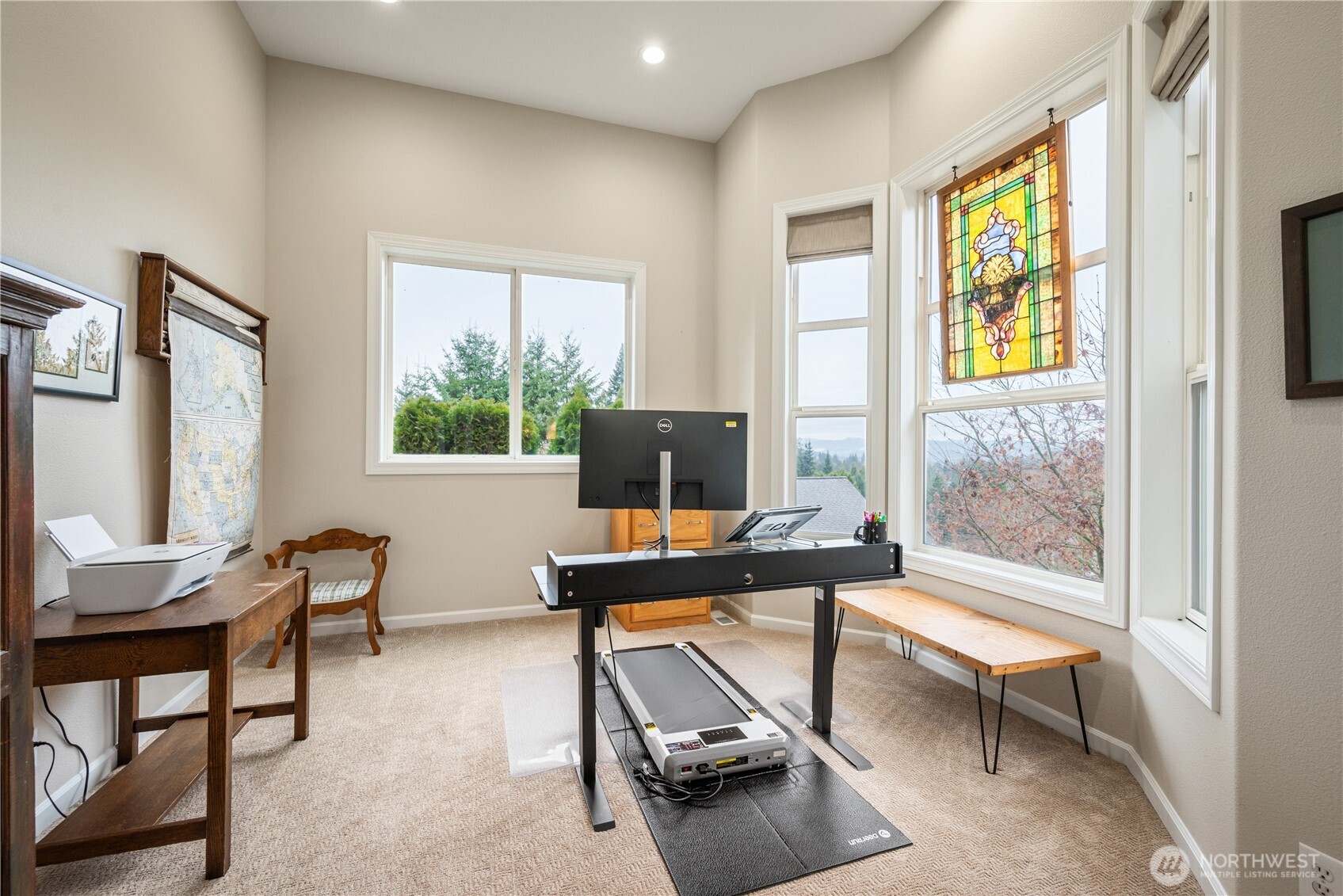 250 W St James Place , Longview, WA 98632