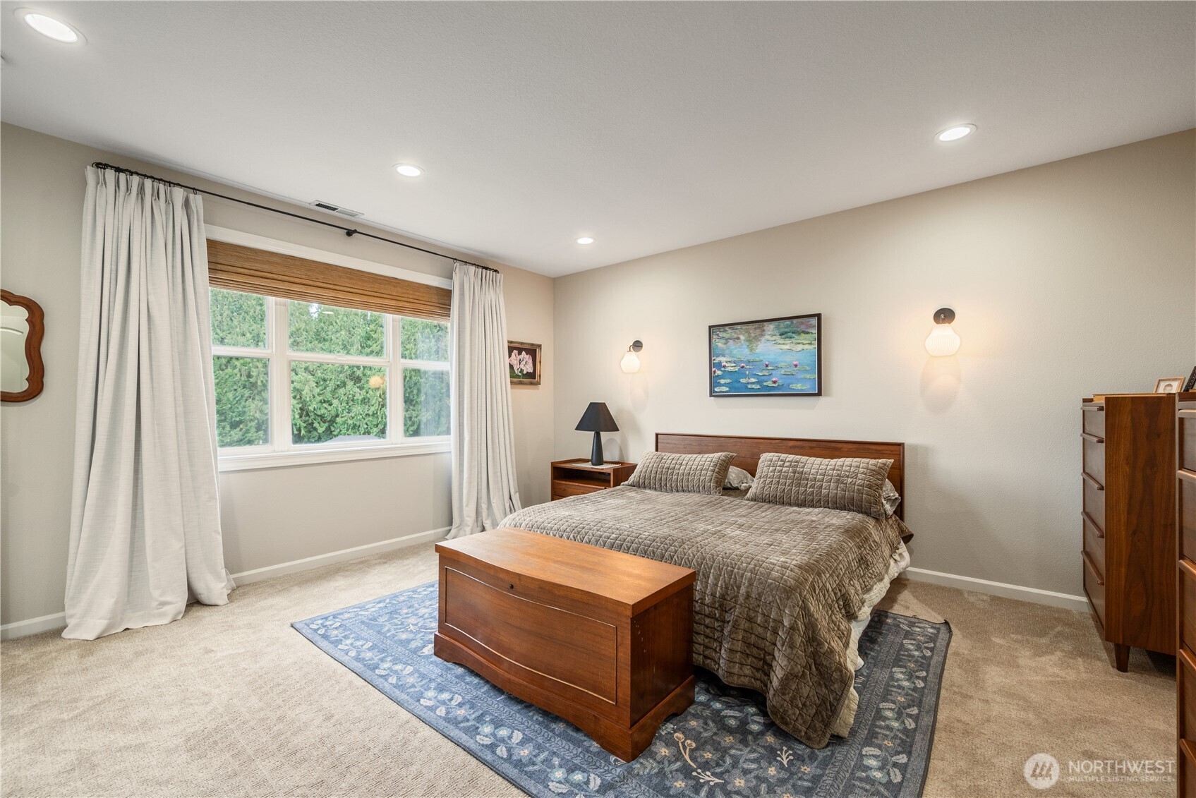 250 W St James Place , Longview, WA 98632