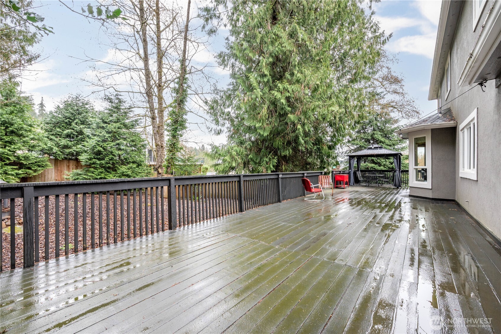 250 W St James Place , Longview, WA 98632