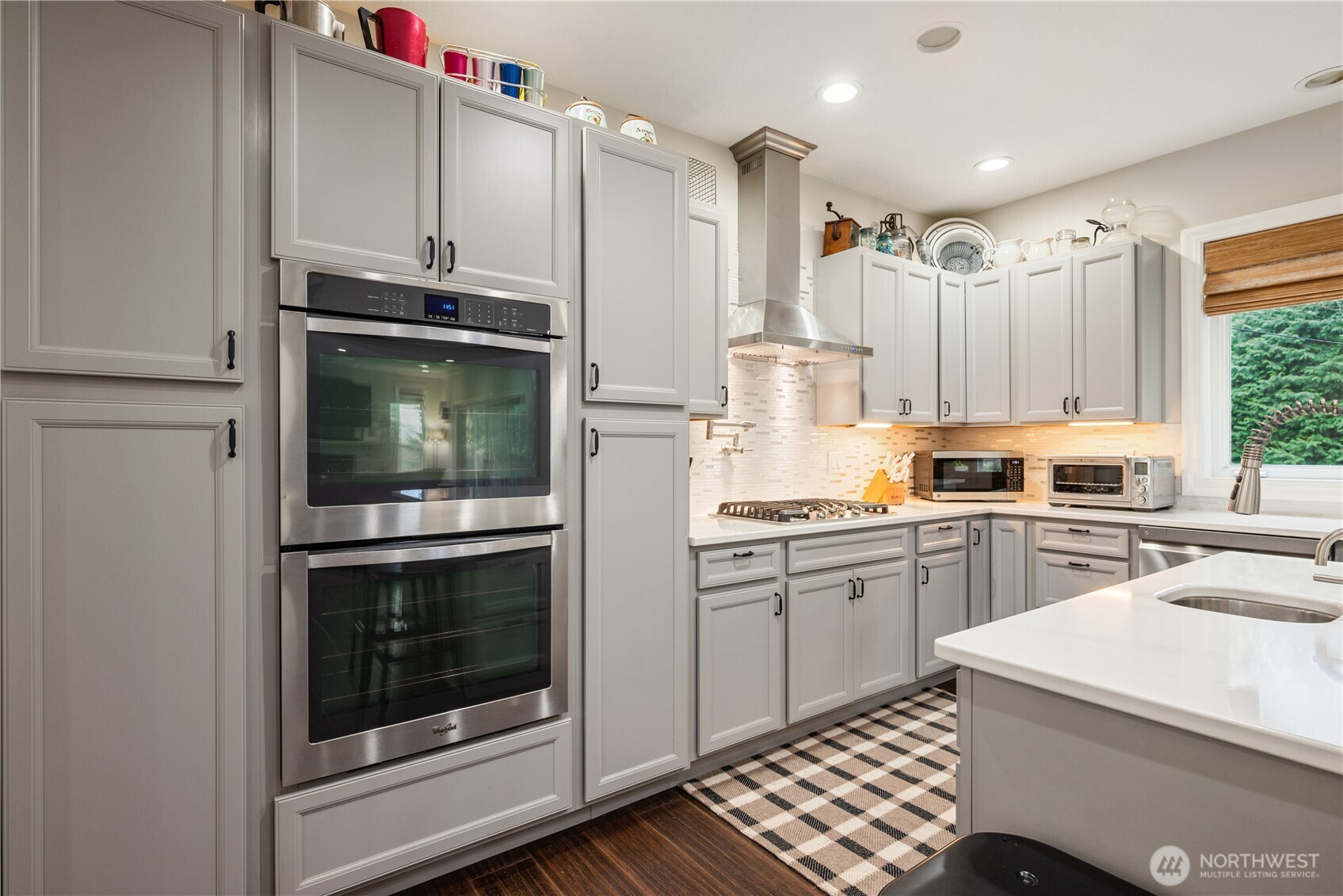 250 W St James Place , Longview, WA 98632