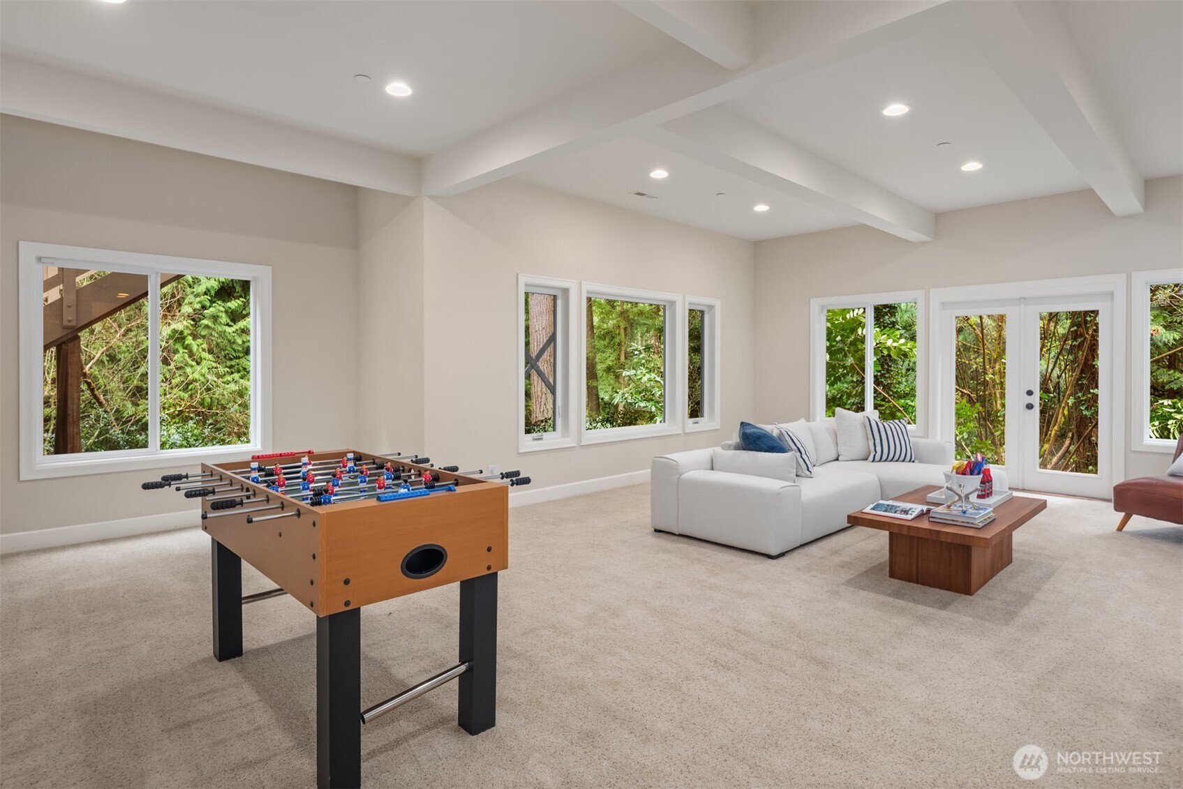 13609 NE 28th Street , Bellevue, WA 98005