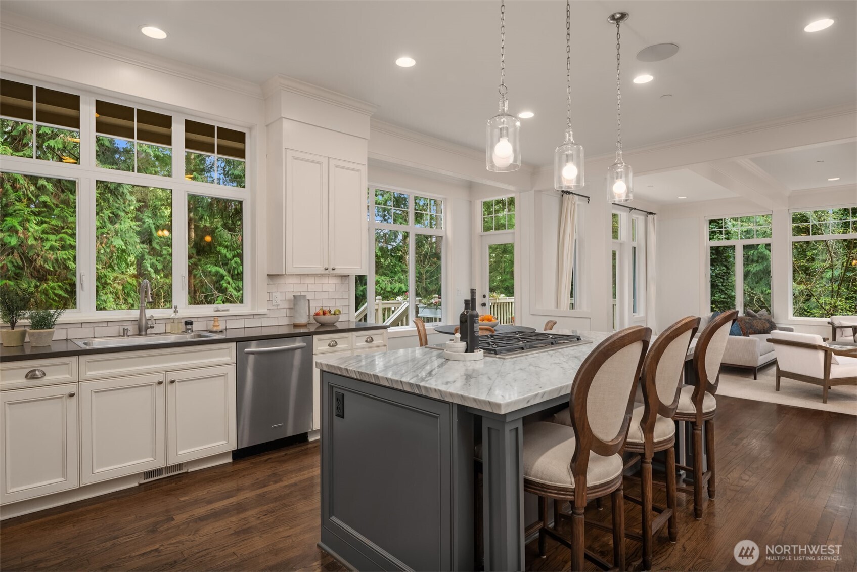 13609 NE 28th Street , Bellevue, WA 98005