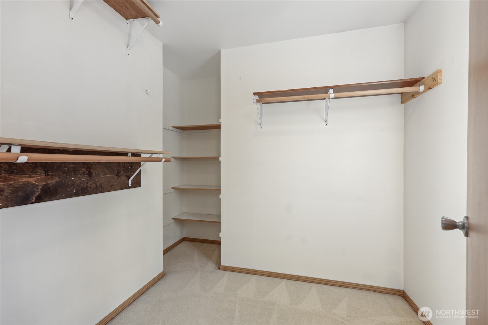 6925 E Filmore Street , Port Orchard, WA 98366