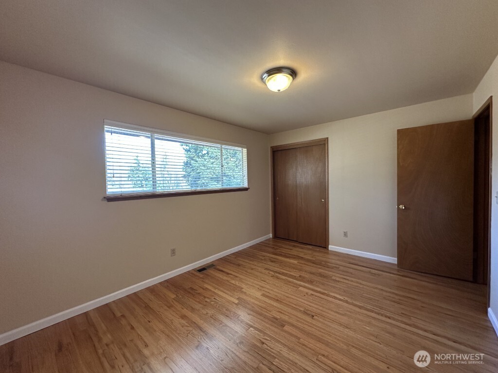 1253 NE 104th Street , Seattle, WA 98125
