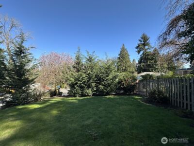 1253 NE 104th Street , Seattle, WA 98125 - Photo 3