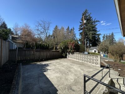 1253 NE 104th Street , Seattle, WA 98125 - Photo 5
