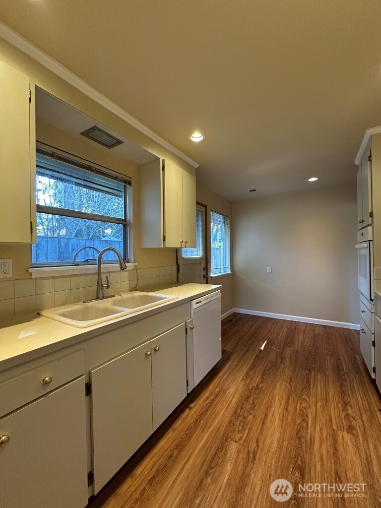 1253 NE 104th Street , Seattle, WA 98125