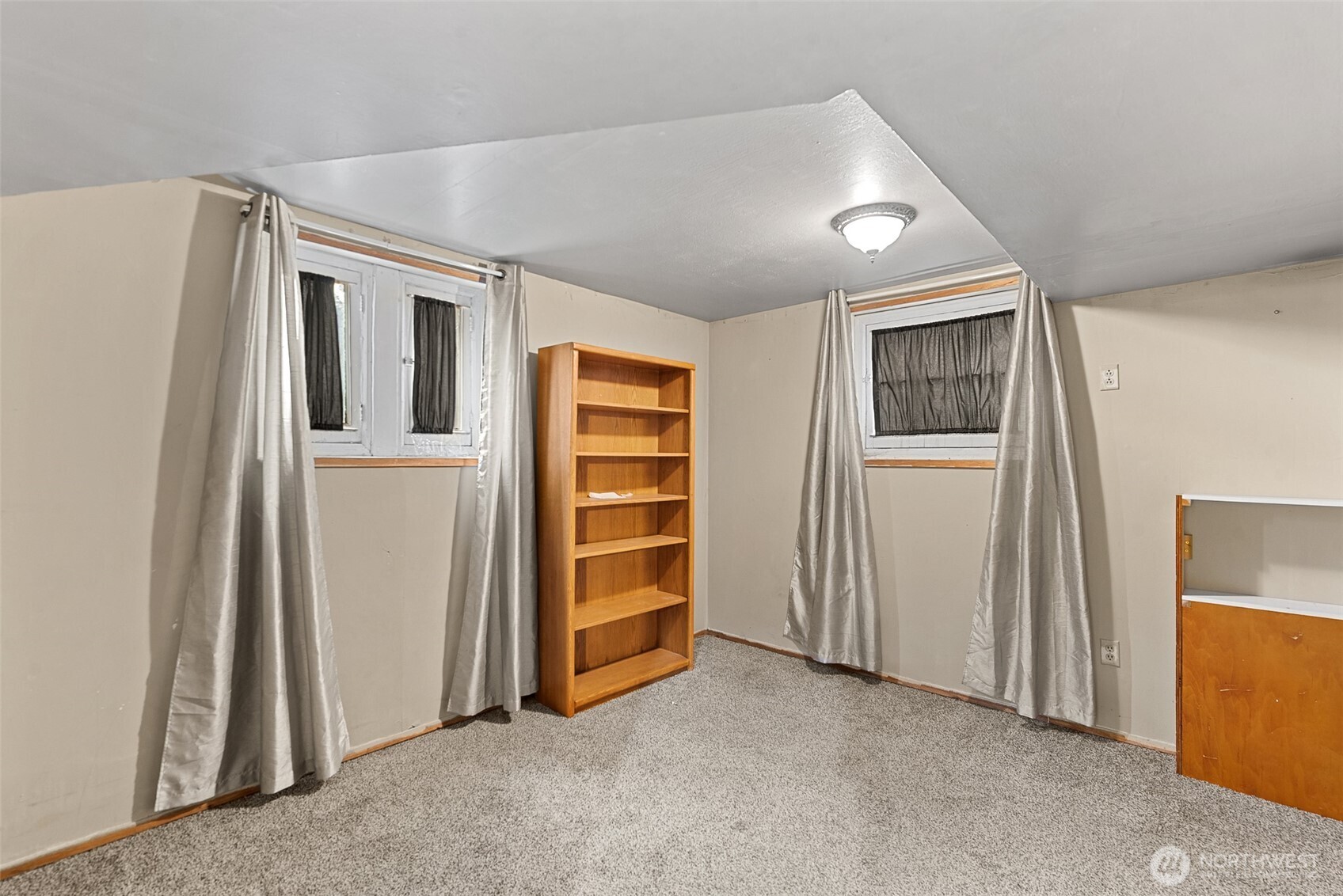 1013 Amherst Avenue , Wenatchee, WA 98801